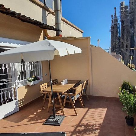 Opening Doors Sagrada Familia Apartman Barcelona Kültér fotó