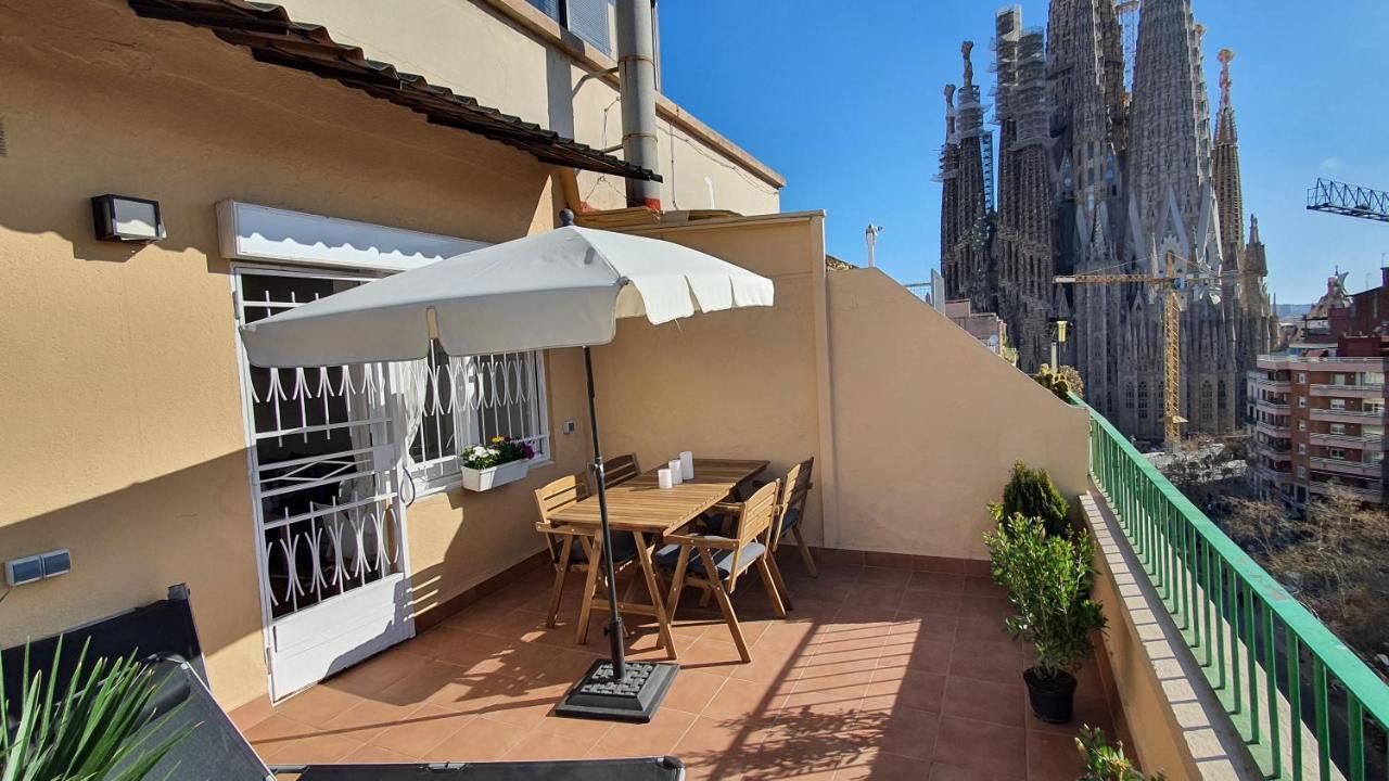 Opening Doors Sagrada Familia Apartman Barcelona Kültér fotó