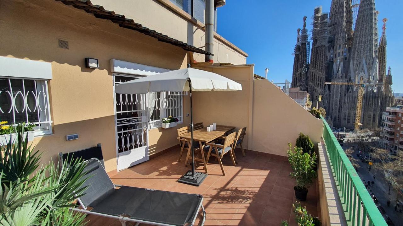 Opening Doors Sagrada Familia Apartman Barcelona Kültér fotó